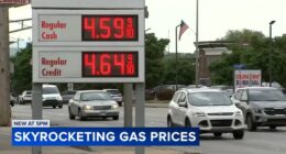 Gas prices: Chicago-area drivers feeling pain of skyrocketing gas prices; oil reaches $126, highest price in 4 years