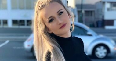 Glamorous Massachusetts cop plans to turn tables on fellow officers