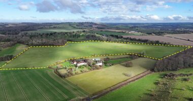 Golf club expansion blocked over fears 42,000 lorries would pass road