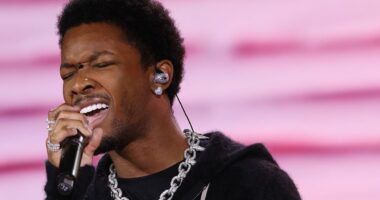 Gruesome details of chainsaw and 'burn cage' revealed in D4vd trial