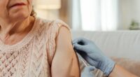 High dose flu-shot could protect against dementia, new study finds