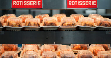 Hot Rotisserie Chicken Act: SNAP benefits don't pay for rotisserie chicken, but a bipartisan bill might change that
