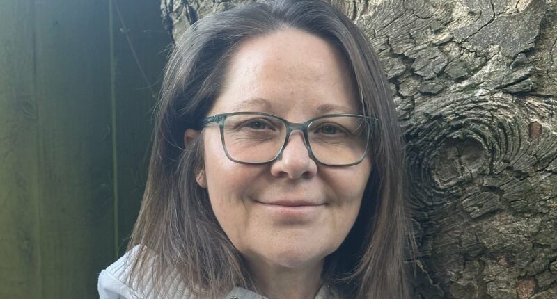 How to end the misery of hot flushes and sweating without HRT. Menopause left Helen a shell of herself until she found a surprising, inexpensive treatment. Now doctors reveal what works - and the natural route