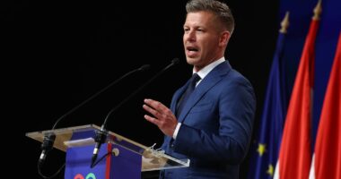 Hungary's new PM urges Starmer to rejoin EU amid push to unwind Brexit