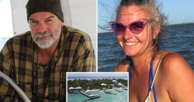 Husband of missing mom Lynette Hooker in 'extremely fragile state' as cops must make major decision today