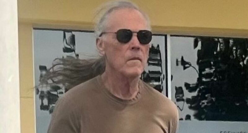 Iconic 70s bassist from legendary band surfaces on rare outing