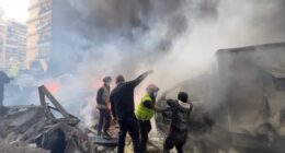 Iran closes Strait of Hormuz again, threatening ceasefire