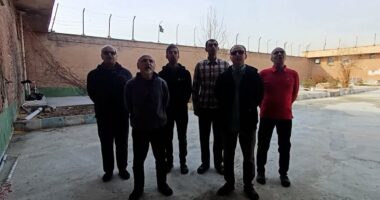 Iranian protesters sing together in prison before they are hanged