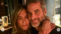 Jennifer Aniston and boyfriend Jim Curtis snuggle-up in selfie