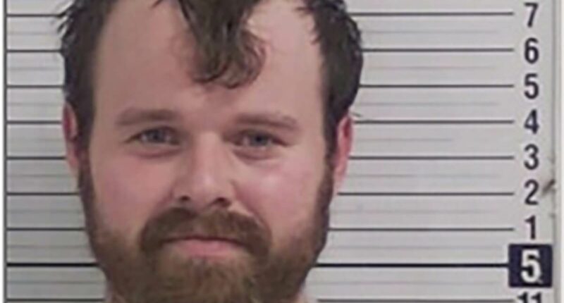 Joseph Duggar's wife Kendra tells him his family is 'disappointed'