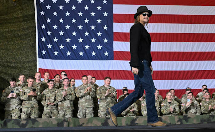 Kid Rock flies in Army helicopter weeks after flights near his house drew scrutiny