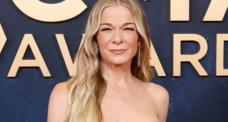 LeAnn Rimes has 'severe illness' forcing her to cancel shows