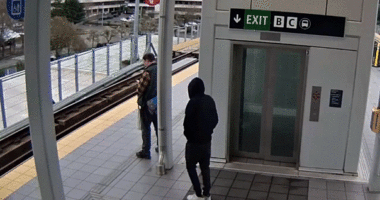 Man with prior arrest caught allegedly trying to shove stranger into train tracks twice in terrifying video