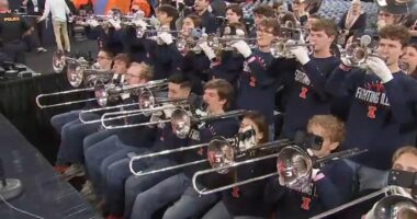 March Madness: Illinois team, fans make final preparations for Indianapolis Final Four NCAA basketball tournament game vs. UConn