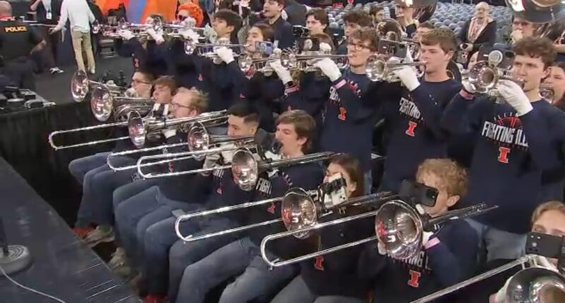 March Madness: Illinois team, fans make final preparations for Indianapolis Final Four NCAA basketball tournament game vs. UConn