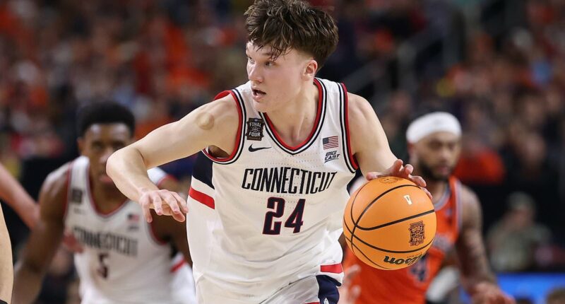 March Madness hero Braylon Mullins leads UConn back to national championship game with victory over Illinois