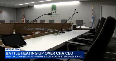 Mayor Brandon Johnson in dispute with Chicago Housing Authority Board Chair Matt Brewer over CHA CEO pick Keith Pettigrew