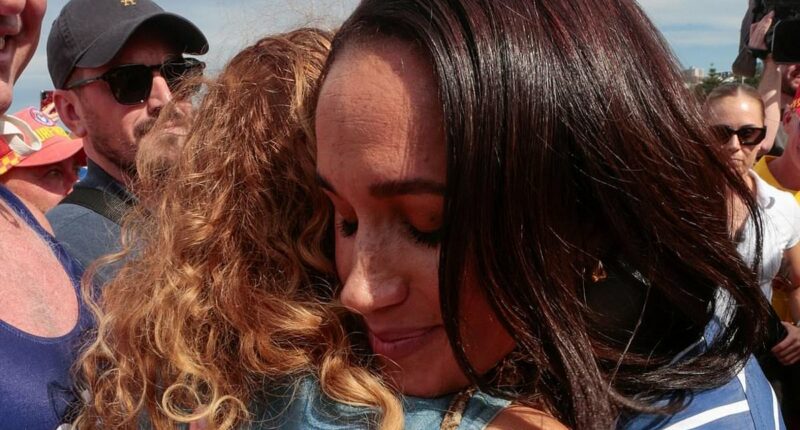 Meghan Markle 'Bondi look' ad pulled after backlash