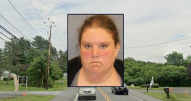 Mom gave 10-year-old fatal dose of Benadryl: Sheriff