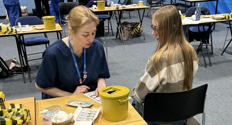 NHS offers second dose of MenB vaccine after outbreak in Kent