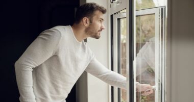 NHS window and door advice as most of England set for 'high' pollen levels