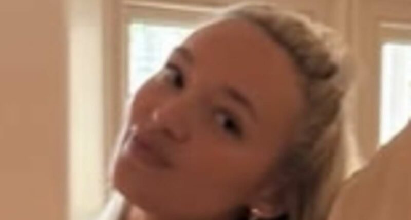 Newly-married Roxy Horner shares first wedding snap