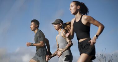 Nike rival once worth billions to shutter all stores