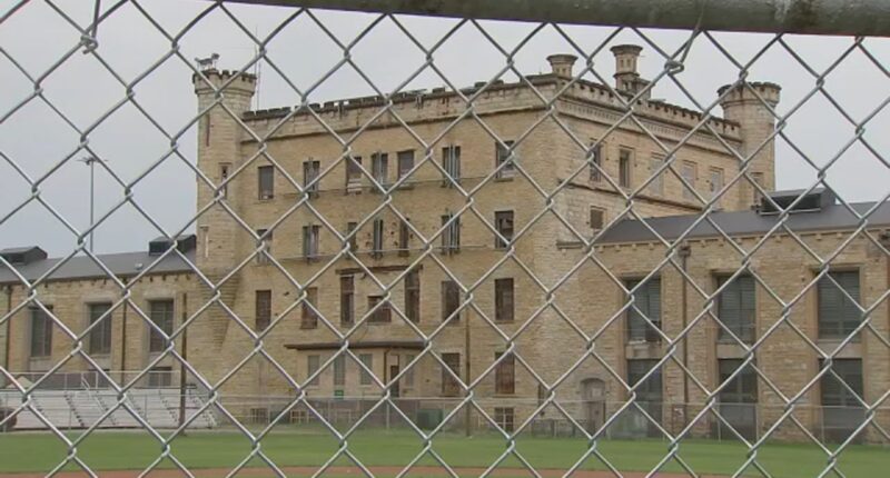 Old Joliet Prison hosting Slammers baseball game to celebrate Route 66 centennial