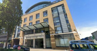 Overworked manager wins £400k payout for 827 unpaid holiday days