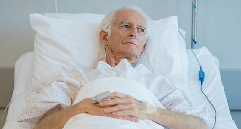 Patients risk 'alienation' in new NHS hospitals with single rooms only