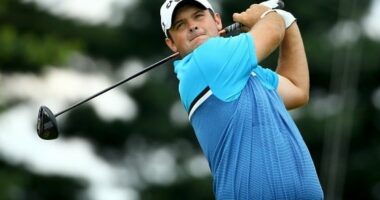 Celebrity Net Worth logo