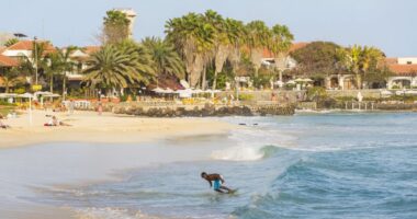 Pensioner 'is eighth Brit to die after Cape Verde holiday' amid horror outbreak