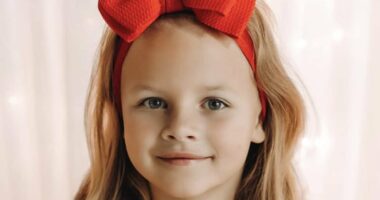 Photo shows Athena Strand being driven to her death by FedEx driver