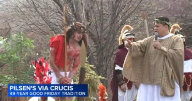 Pilsen, Chicago news today: Good Friday brings hundreds to watch Via Crucis 2026 along 18th Street