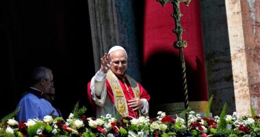 Pope Leo XIV invokes Pope Francis' final words in Easter plea against growing 'indifference' to war