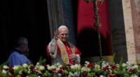 Pope Leo urges peace in first Easter Sunday Mass, skips naming wars in Urbi et Orbi