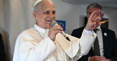 Pope rejects claims of feud with Trump over Iran war