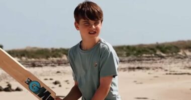 Prince Louis turn 8: Kate and William share images