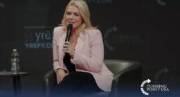 Question shouted down at Erika Kirk's TPUSA event as Leavitt responds