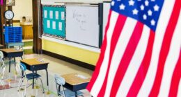 School reinstates Pledge of Allegiance following lawsuit claiming students weren't given opportunity