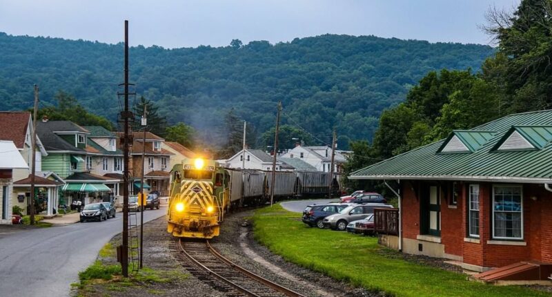 Small Pennsylvania town outraged by plans to construct huge ICE center