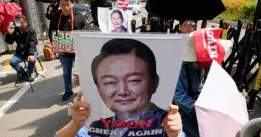 South Korean court sentences ex-President Yoon to 7 years for charges including resisting arrest