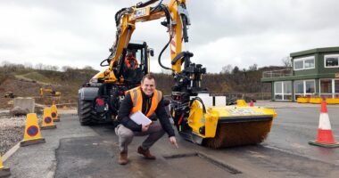 This new machine fixes potholes in a quarter of the usual time
