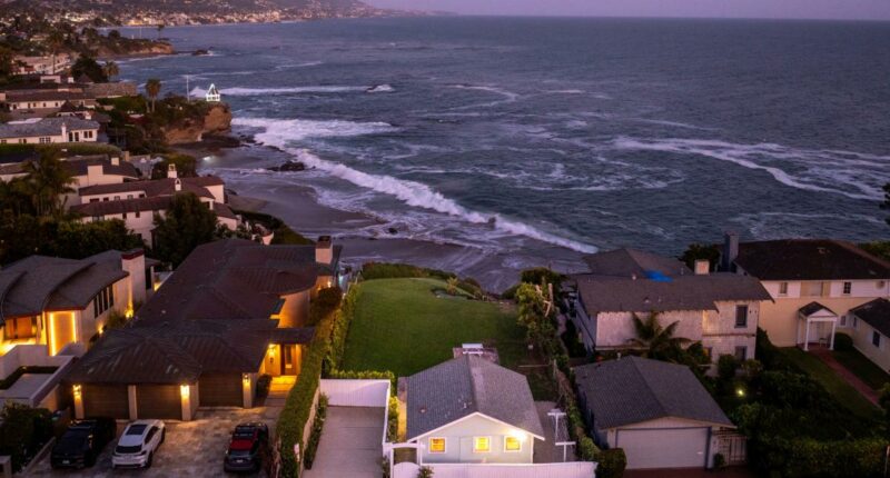 Tiny Laguna Beach studio with ocean views lists for jaw-dropping price
