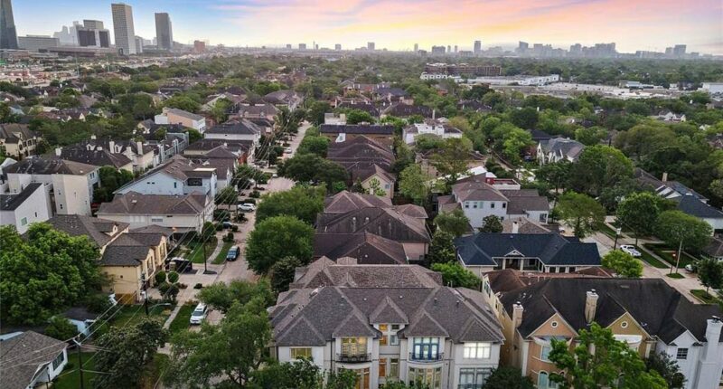 Top 10 wealthiest US suburbs revealed