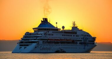 Trump: I Will End Ceasefire Wednesday Unless Deal Done — but Xi's 'Very Happy' As Hormuz Reopens