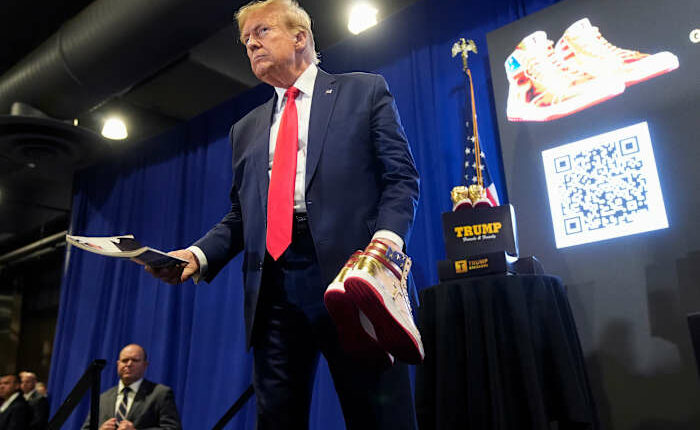 Trump family deal spree could open door for future presidents to profit from office