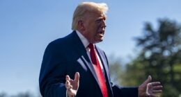 Trump holds crisis talks on the economy, makes grim midterm prediction