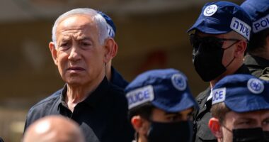 Trump orders Bibi to 'be more low-key' as Israel threatens ceasefire