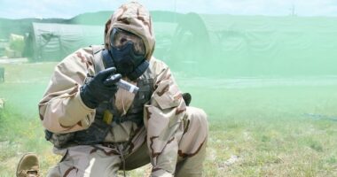 Trump set to extend Iran war for WEEKS as audacious uranium raid plan would see troops and bulldozers flown into warzone